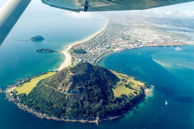 15,000ft Tandem Skydive in Bay of Plenty - From Mount Maunganui to 15,000 feet