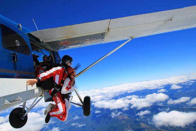16,500ft Skydive over Abel Tasman with NZ's Most Epic Scenery - Arriving at Motueka-Abel Tasman Airport