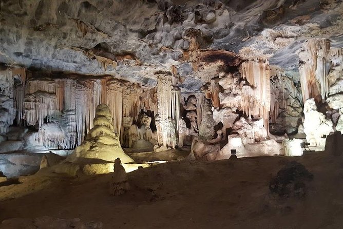 3 Day Big 5 and Bungee Tour - Garden Route Small Group Tour from Cape Town - Day three: Cango Caves and the Klein Karoo