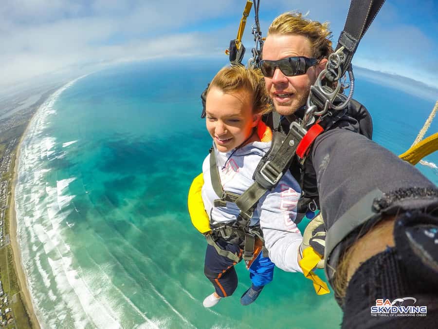Adelaide: Tandem Skydiving Adventure over Goolwa - Making a full day around Goolwa