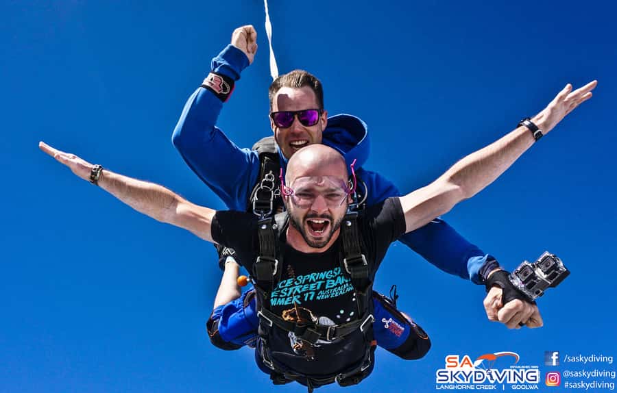 Adelaide: Tandem Skydiving over Lake Alexandrina - Practical tips for a smoother day