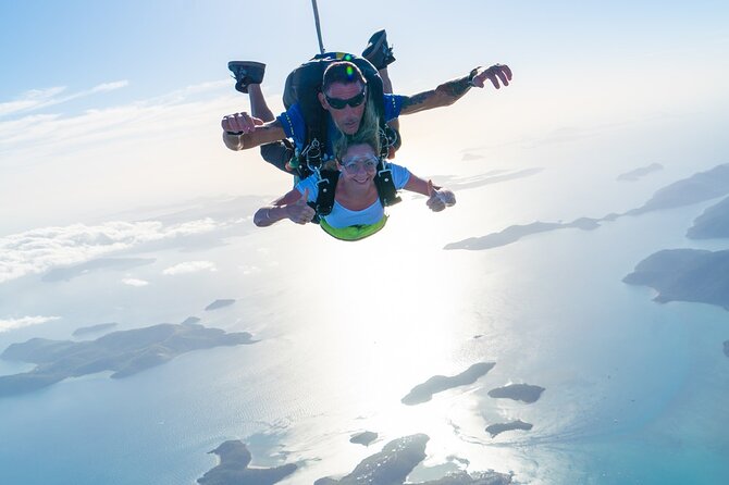 Airlie Beach Tandem Skydive Over the Whitsunday Islands - Safety, age, and physical requirements