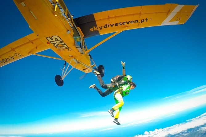 Algarve Tandem Skydive 10.000ft - The strongest part of the Skydive Seven service