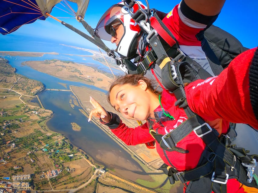 Algarve: Tandem Skydiving Adventure 15,000 to 10,000 Feet - Choosing between 10,000 and 15,000 feet