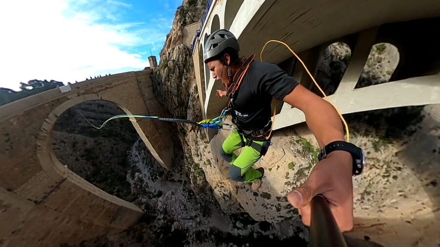 Altea: Bungee jumping in "El Mascarat" canyon - Is the experience good value?