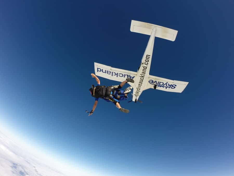 Auckland: 13000, 16000, or 18000-Foot Tandem Skydive - Is $206 a fair price?