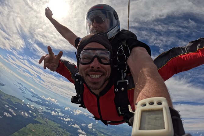Bay of Islands: 12,000ft Skydive - Why 12,000 feet is the right height for this bay