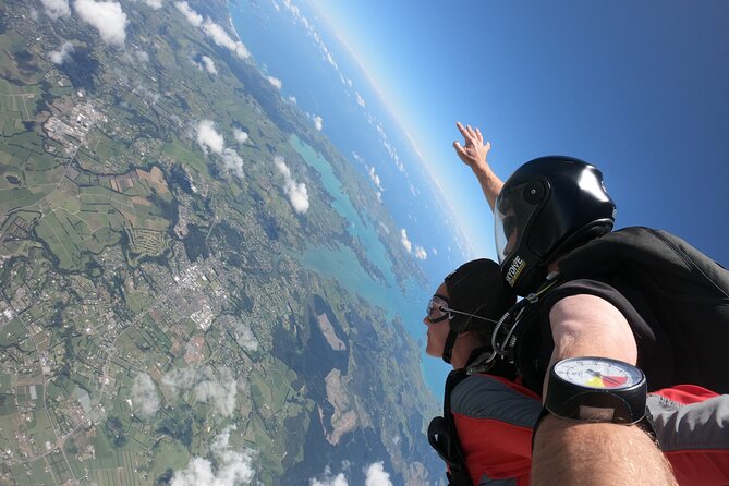 Bay of Islands: 9000ft Skydive - What the 4-hour outing really involves