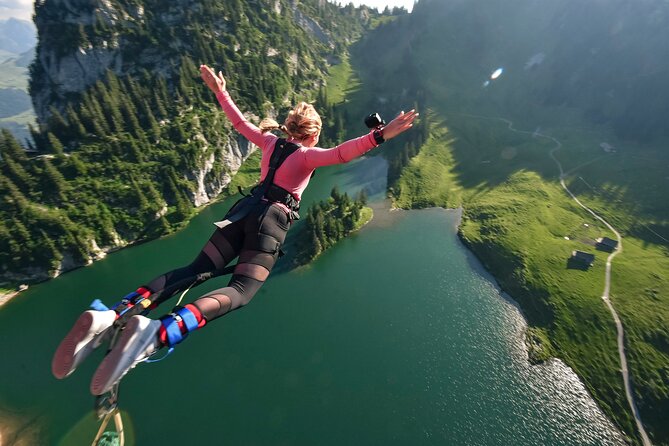 Bungy Jump Stockhorn with OUTDOOR - From Wilderswil to the Simmental Valley