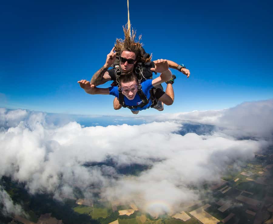 Cairns: Tandem Skydive Experience - Rainforest, reef, and Cairns from the parachute