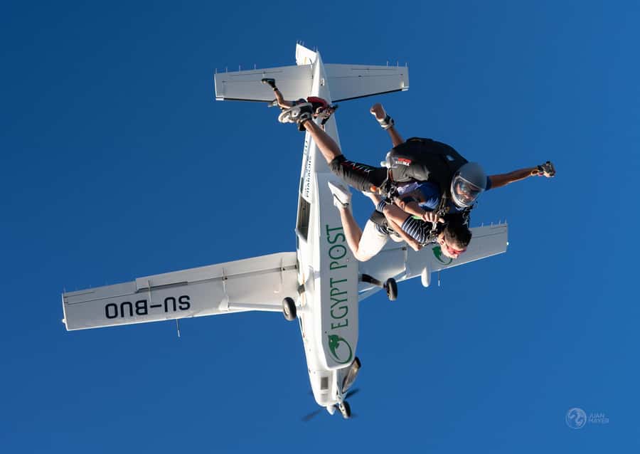 Cairo: Tandem Skydive Experience with Video - What the airport meeting point means for your day
