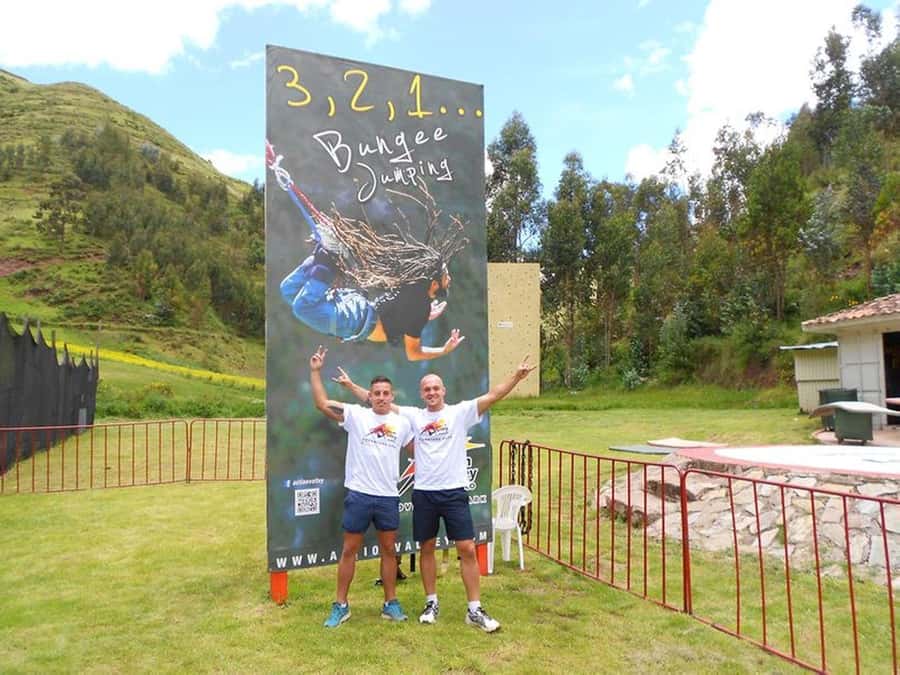 Cusco : Bungee jump Over Peruvian Canyons - Choosing between the bungee and the slingshot