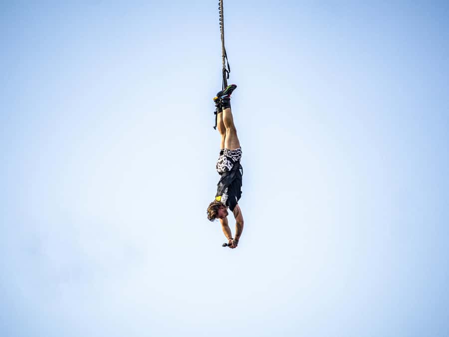 Cusco : Bungee jump Over Peruvian Canyons - The Poroy briefing and safety preparation