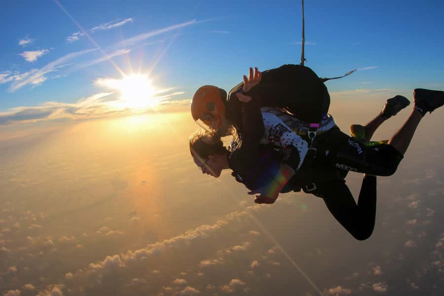 Dubai: Skydive at The Palm with Photos, Video & Yacht Tour - Key points at a glance