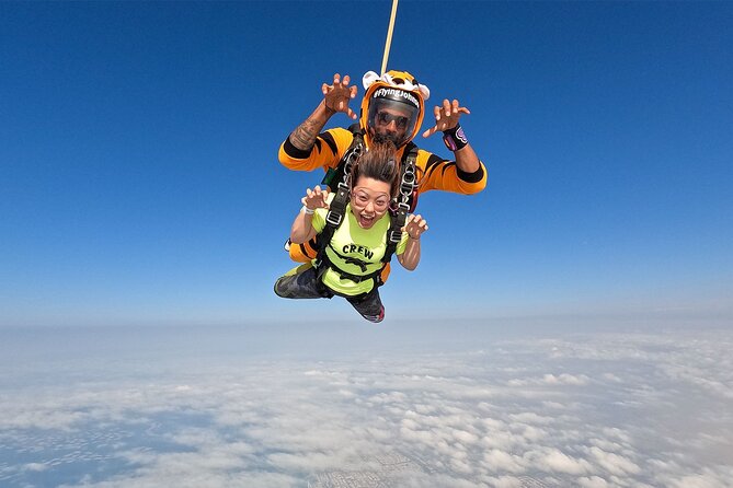 Dubai Skydiving Experience - What the early start means for your Dubai day