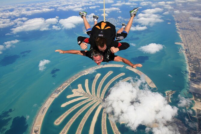 Dubai Skydiving Experience - The 13,000-foot ascent