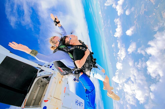 First Jump Tandem Skydive Pattaya Include Pickup Transfer - Key points to know