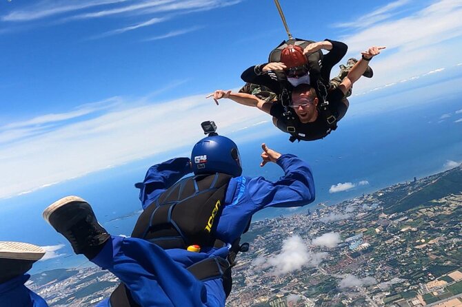 First Jump Tandem Skydive Pattaya Include Pickup Transfer - Price, insurance, and weight rules