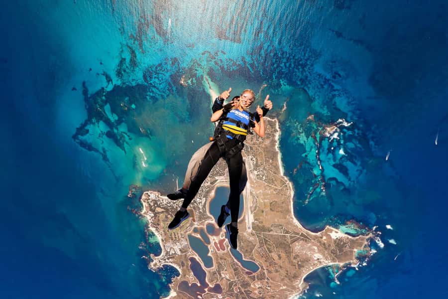 Fremantle: Rottnest Island Skydive and Ferry Package - The 15-minute walk to the airfield