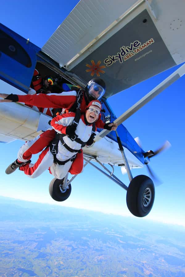 From Motueka: Abel Tasman Tandem Skydive Experience - Safety and the tandem-master system