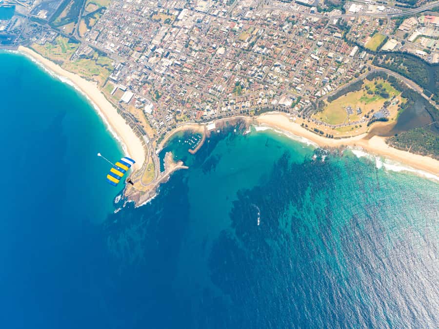 From Sydney: Tandem Skydive Experience over Beach - What the $282 price really covers