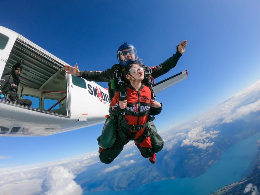 From Zurich: Interlaken Skydiving & Scenic Flight Adventure - What the $767 price really covers
