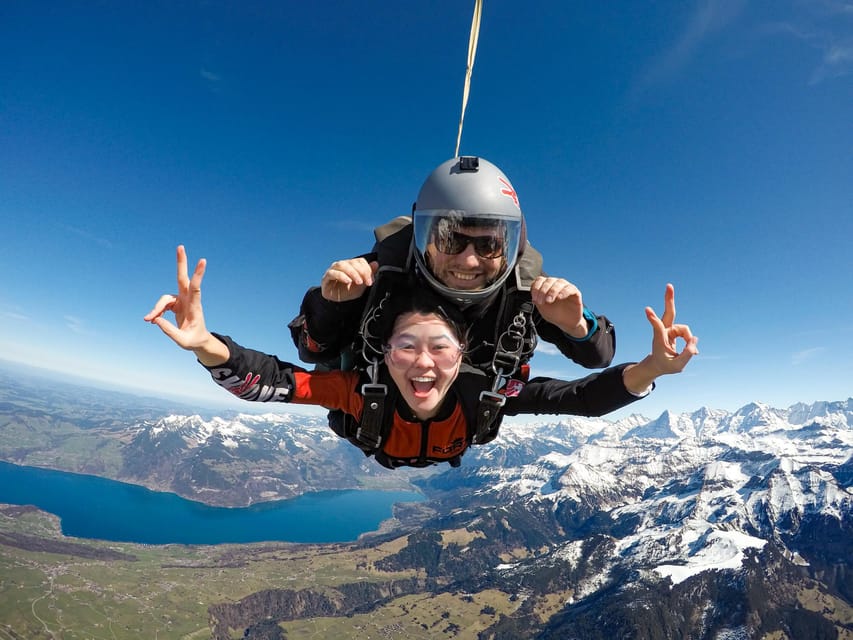From Zurich: Interlaken Skydiving & Scenic Flight Adventure - A first look at Interlaken from the air