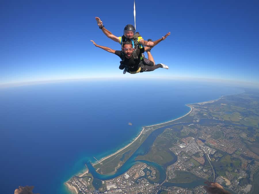 Gold Coast: Tandem Skydiving Experience - Forty-five seconds of free fall