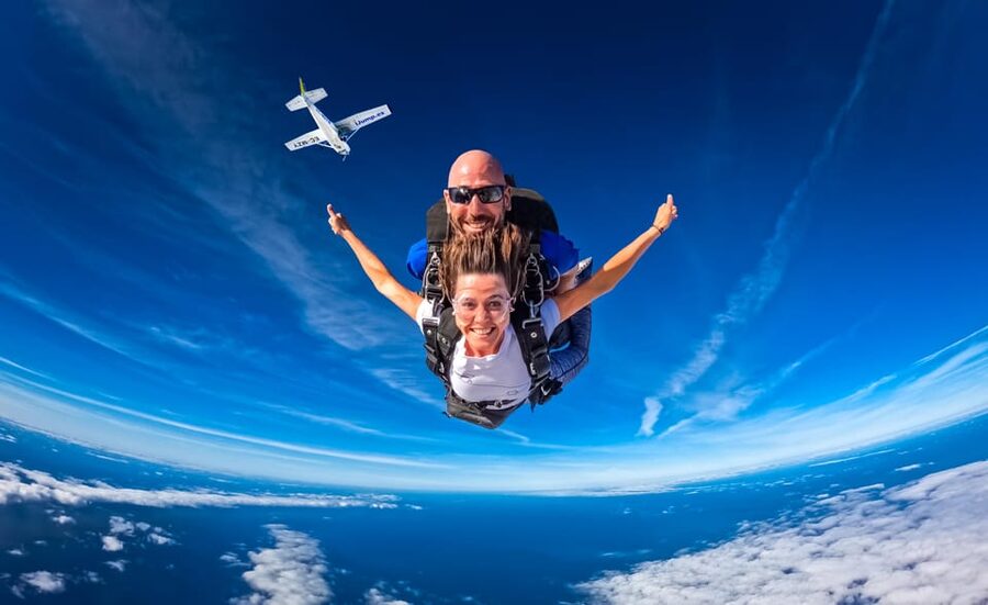 Gran Canaria : Skydiving over Maspalomas Dunes - The 15-minute briefing that makes the jump possible