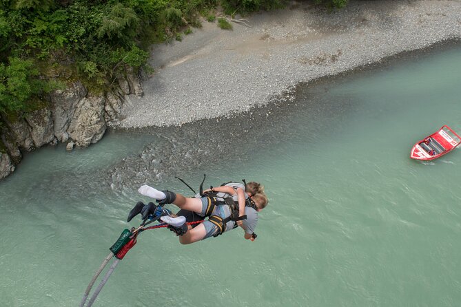 Hanmer Springs Bungy Jump, New Zealand - What happens during the 30-minute visit