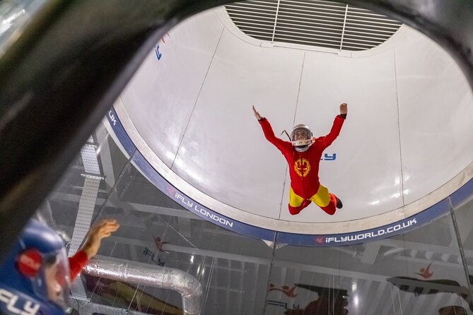 Indoor Skydiving Experience at iFLY London 2 Flights - The briefing, equipment, and first flight