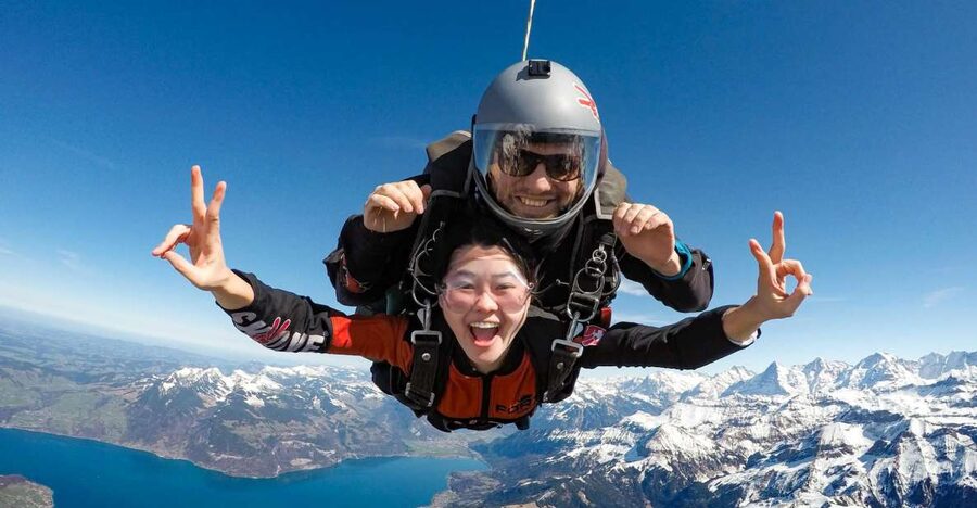 Interlaken: Airplane Skydiving over the Swiss Alps - What happens before the plane leaves