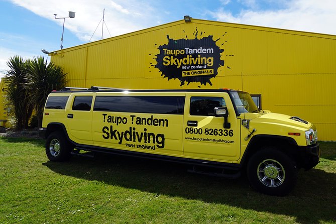 Lake Taupo 12,000-Foot Tandem Skydiving - Timing your day around the jump