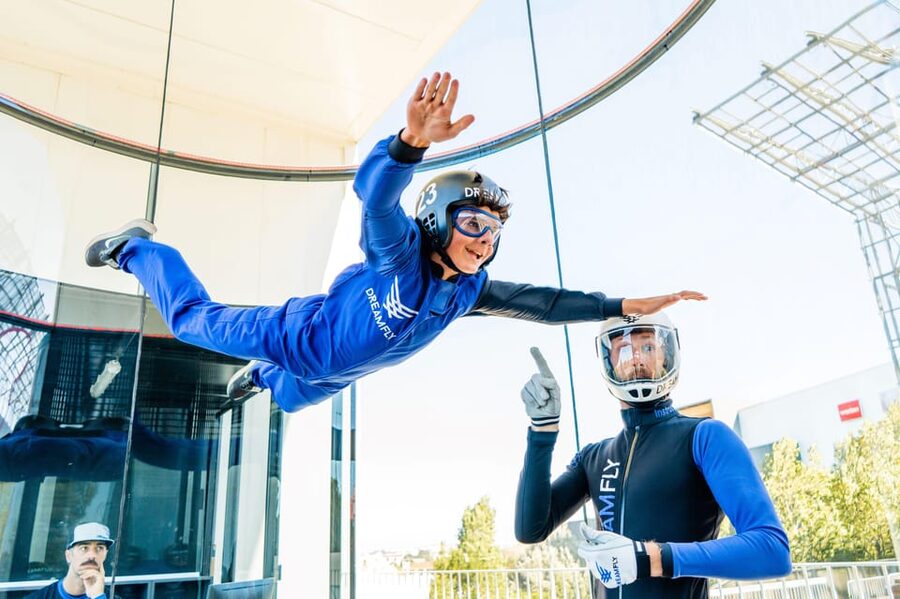 Lisbon/Sintra: Indoor Skydiving Experience - Arrive early at DreamFly Lisbon
