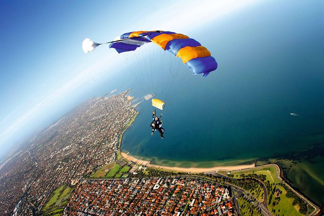 Melbourne: Tandem Skydive Experience over St. Kilda Beach - Weather, delays, and choosing the right day