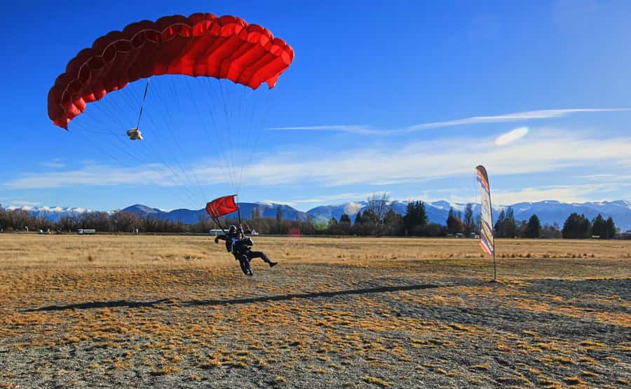 Mount Cook: Tandem Skydive Experience - Key points to know before booking