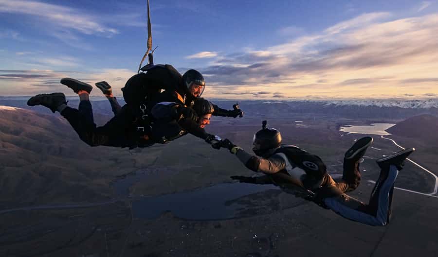 Mount Cook: Tandem Skydive Experience - Choosing 13,000 or 16,500 feet