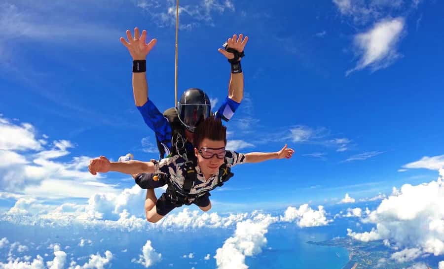 Pattaya: Dropzone Tandem Skydive with Return Transfer - The briefing matters more than the bravado