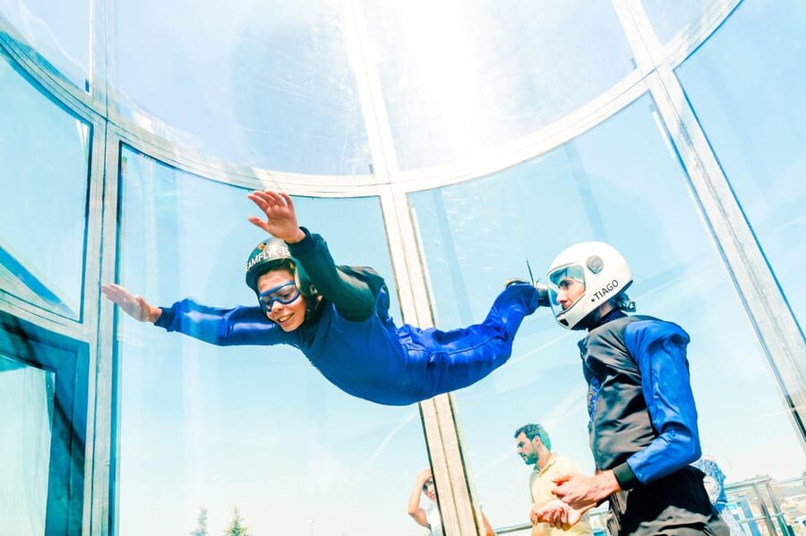 Porto/Maia: Indoor Skydiving Experience - Your 1.5-hour visit, from check-in to diploma