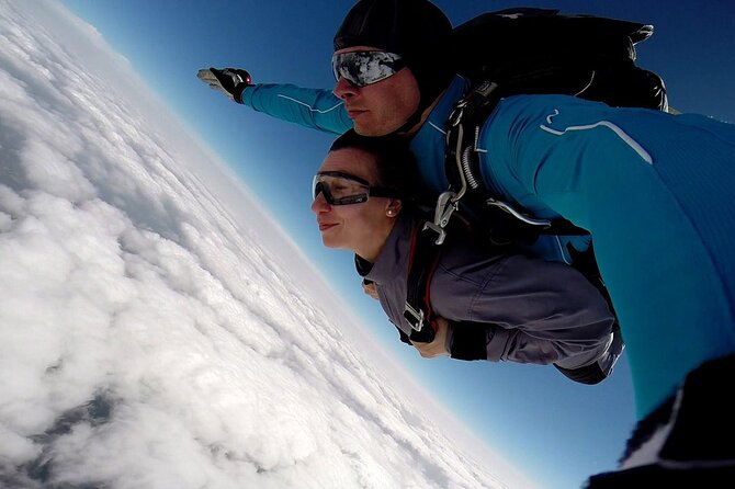 Private Skydiving Experience In Belgrade - What makes the private format worthwhile