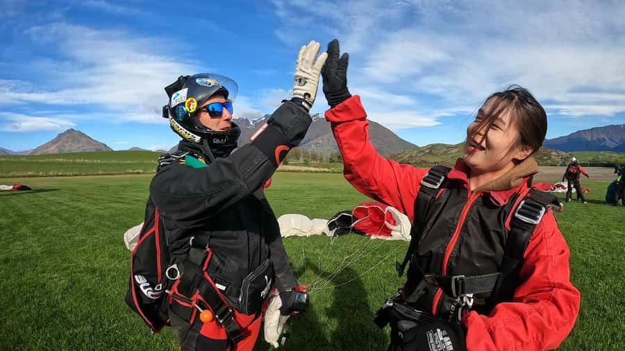 Queenstown: Tandem Skydive Experience - Is $214 good value?