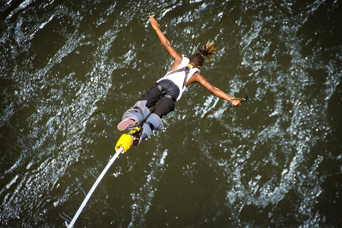 Shearwater Bungee Jump Victoria Falls Bridge - Why the Victoria Falls Bridge makes this jump special