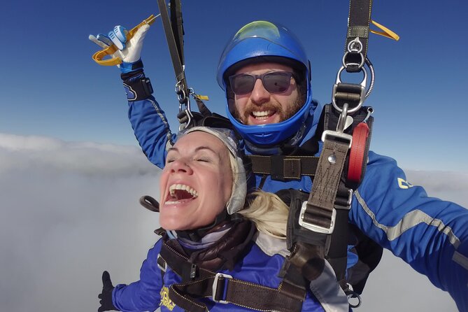 Skydive Auckland - Who will get the most from this jump