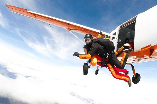 Skydive Wanaka - The Parachute Ride Back to the Landing Area