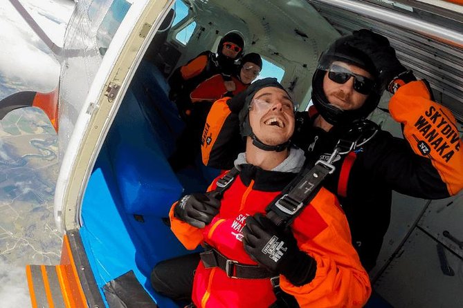Skydive Wanaka - Weather, Health, and Age Rules