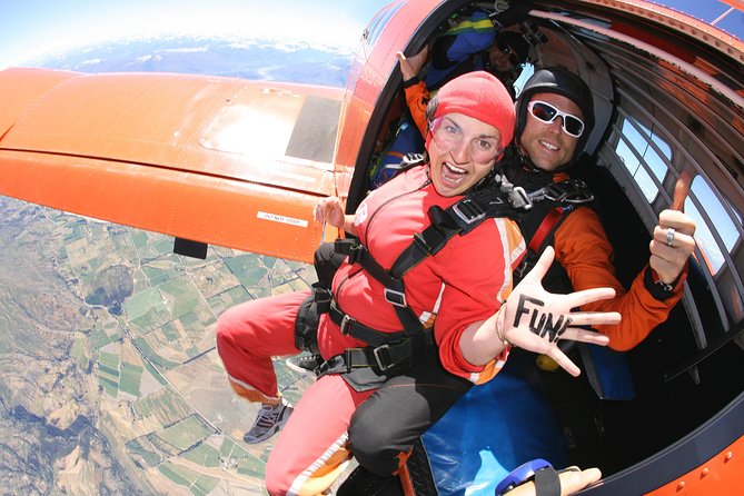 Skydive Wanaka - The 20-Minute Flight Above the Southern Alps