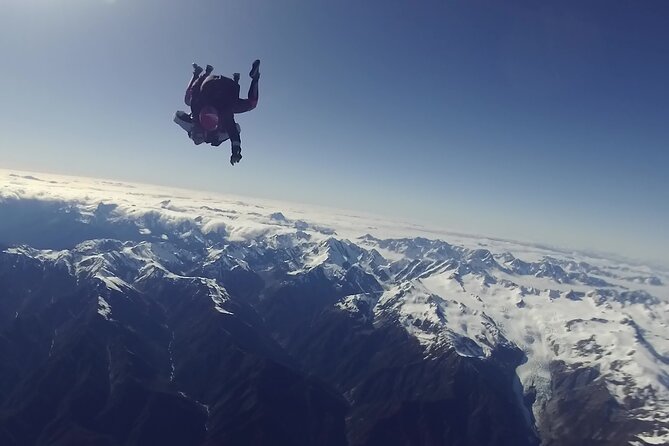 Tandem Skydive 10,000ft from Franz Josef - What to wear and how to prepare