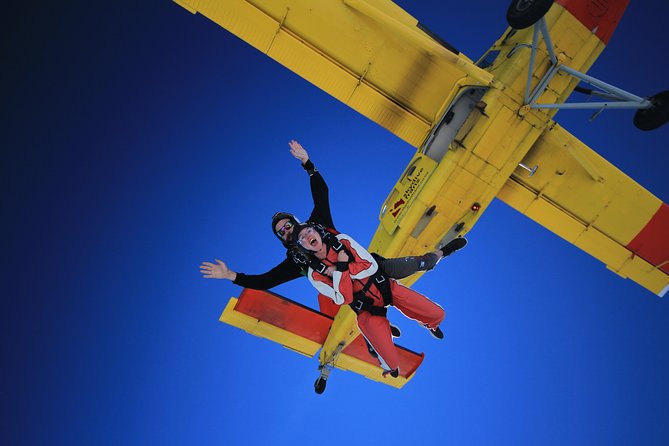 Tandem Skydive 10,000ft from Franz Josef - Photo and video options are worth considering carefully