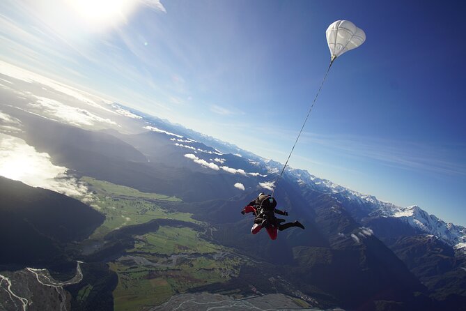 Tandem Skydive 13,000ft from Franz Josef - Is the $276.60 price good value?