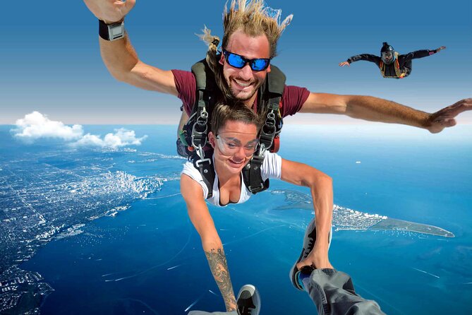 Tandem Skydive Adventure in Florida - The flight up and the changing view